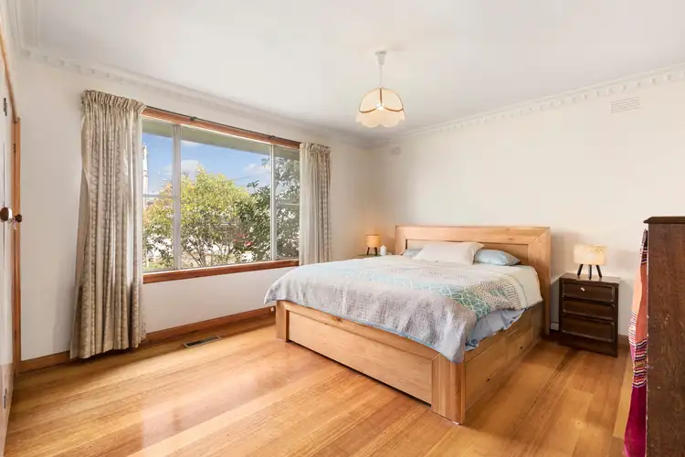 Sixth view of Homely house listing, 5 French Court, Watsonia VIC 3087
