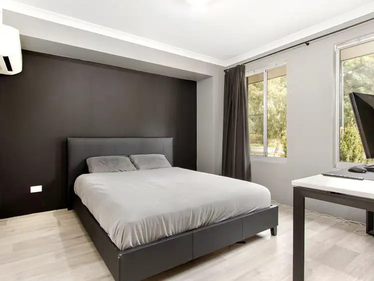 Second view of Homely house listing, 11 Turon Court, Baldivis WA 6171
