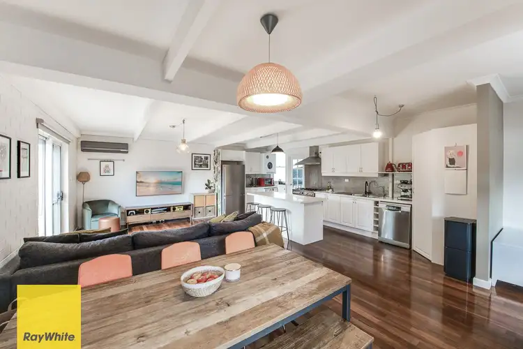 9 Sproxton Way, Embleton WA 6062