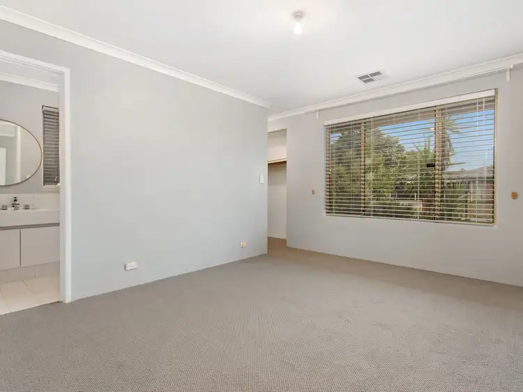 Sixth view of Homely house listing, 6 Panama Place, Safety Bay WA 6169