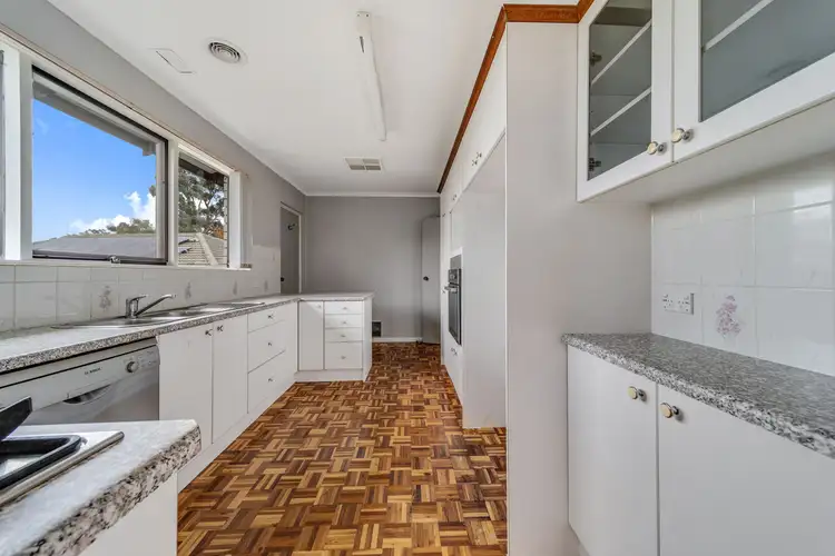 Sixth view of Homely house listing, 8 Castlereagh Crescent, Macquarie ACT 2614