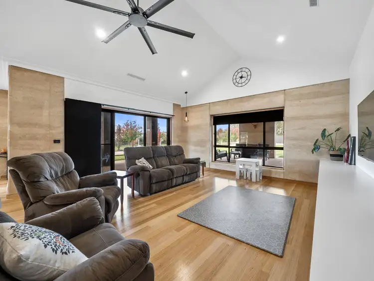 Fifth view of Homely house listing, 6 Inglis Road, Benalla VIC 3672