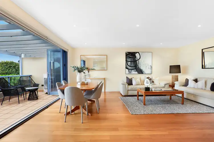 Main view of Homely apartment listing, 8/11A-17 Wairoa Avenue, North Bondi NSW 2026