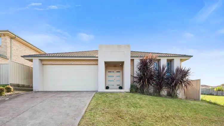 Main view of Homely house listing, 10 Rio Grande Drive, Kearns NSW 2558