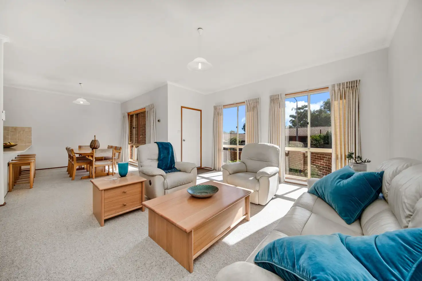 Main view of Homely townhouse listing, 2 Terry Close, Phillip ACT 2606