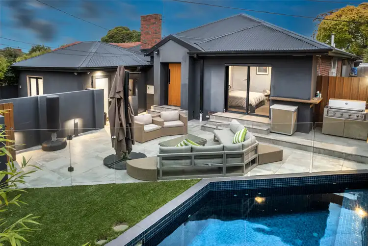 25 Clanbrae Avenue, Burwood VIC 3125