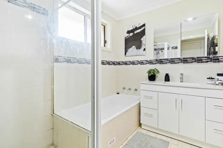 Seventh view of Homely house listing, 8/6 Wickfield Circuit, Ambarvale NSW 2560