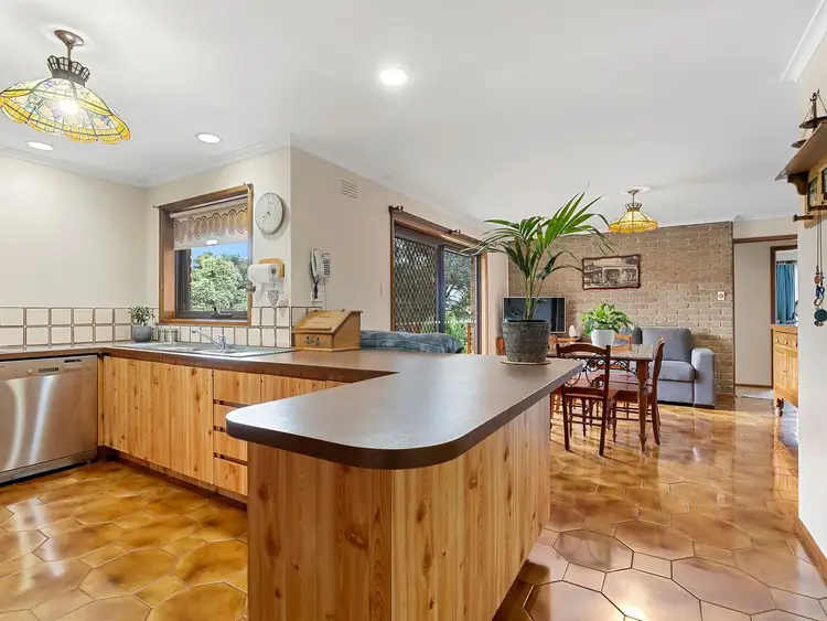 Fifth view of Homely house listing, 10 Inglis Street, Maddingley VIC 3340