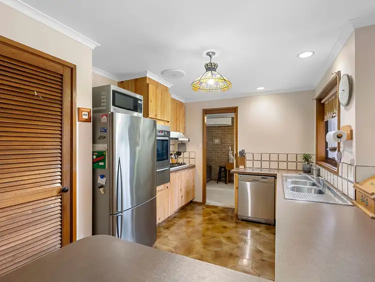 Sixth view of Homely house listing, 10 Inglis Street, Maddingley VIC 3340
