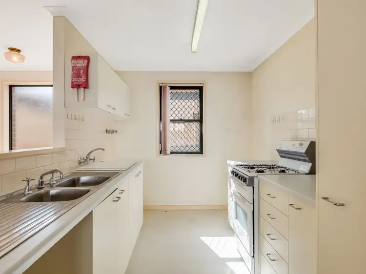 Fourth view of Homely unit listing, 4/75-79 Lindsay Street, East Toowoomba QLD 4350