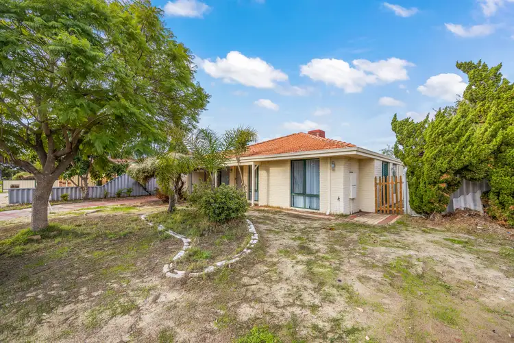 Third view of Homely house listing, 2 Carlsbad Court, Ballajura WA 6066