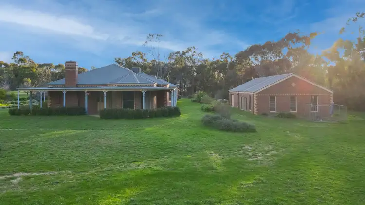 Fifth view of Homely house listing, 27 Homebush Drive, Junortoun VIC 3551
