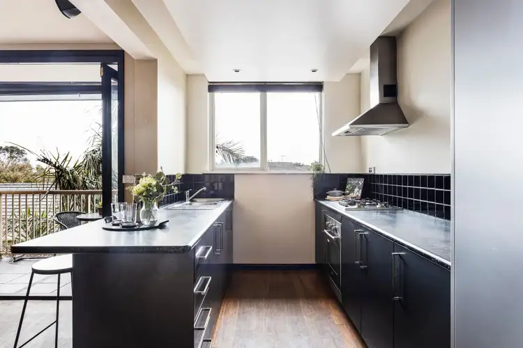 Fourth view of Homely unit listing, 6/298-300 Nepean Highway, Seaford VIC 3198