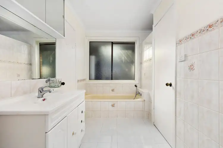 Sixth view of Homely house listing, 16 Kalorama Place, Thomastown VIC 3074