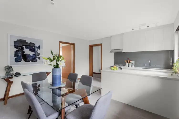 11/2a Bates Street, Malvern East VIC 3145