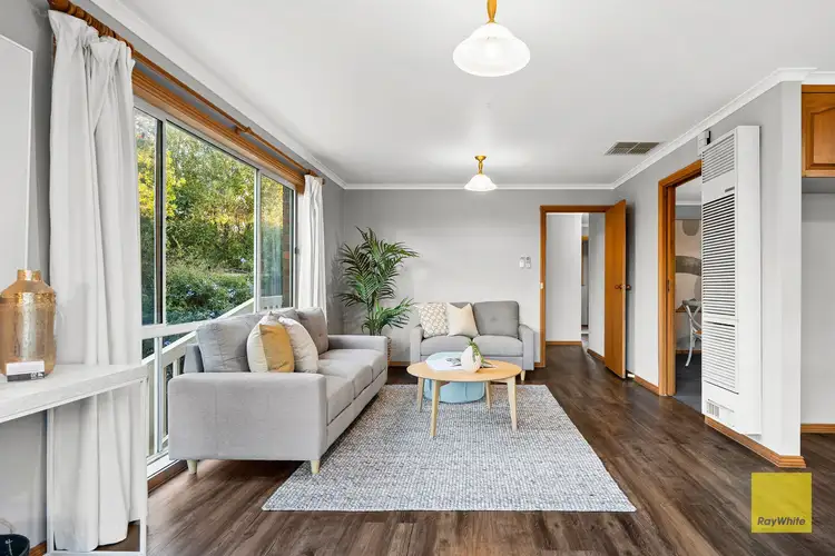 Fourth view of Homely house listing, 8 Binbrook Court, Highton VIC 3216