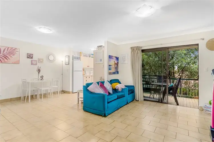 Fifth view of Homely unit listing, 4/45 View Street, Wooloowin QLD 4030