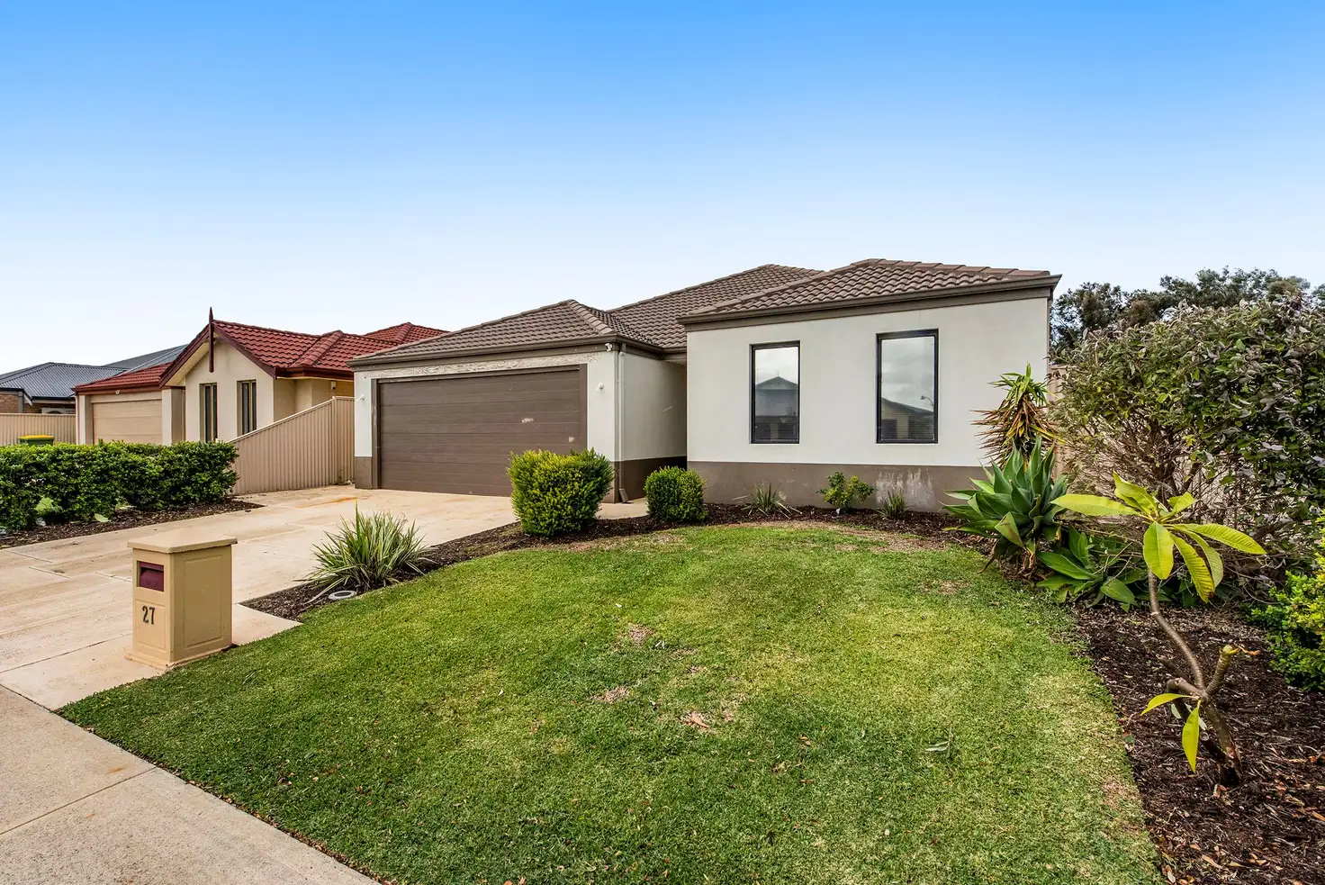 Main view of Homely house listing, 27 Abbeytown Circle, Waikiki WA 6169