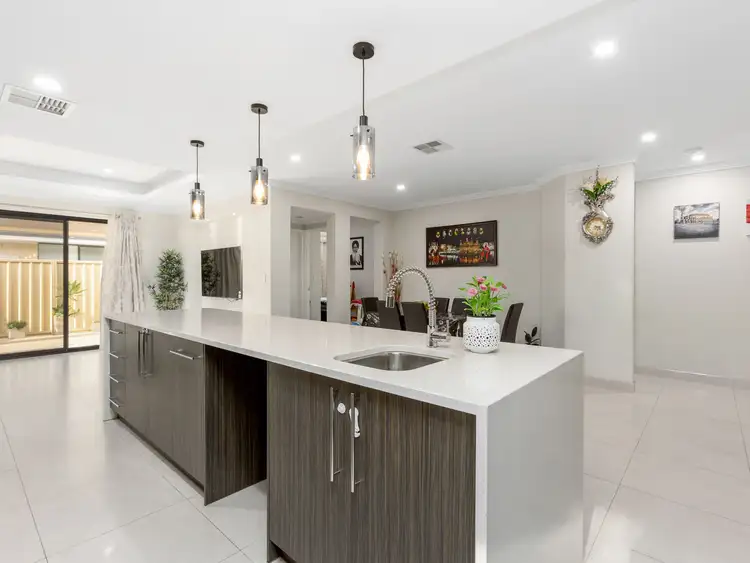 Fourth view of Homely house listing, 18 Apricot Close, Canning Vale WA 6155
