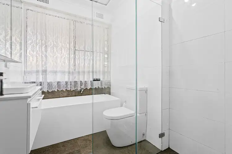 Sixth view of Homely house listing, 10 Kerrie Crescent, Peakhurst NSW 2210