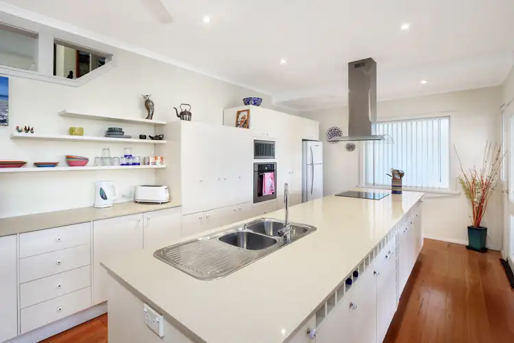 Sixth view of Homely house listing, 19 Shaw Street, Saratoga NSW 2251