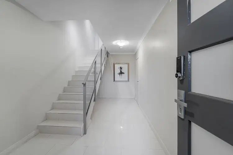 Second view of Homely house listing, 3/14 Sackville Terrace, Scarborough WA 6019