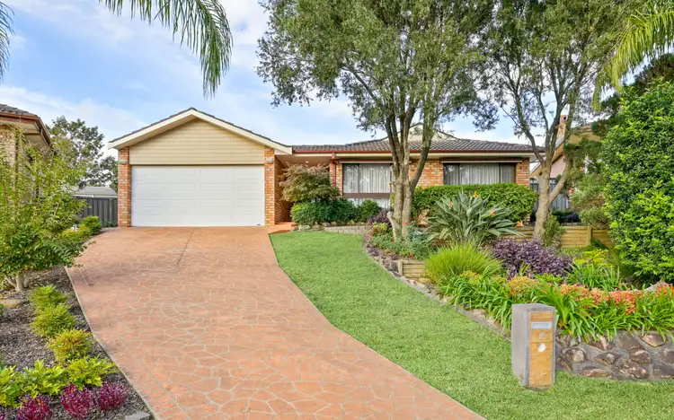 7 Hebrides Place, St Andrews NSW 2566