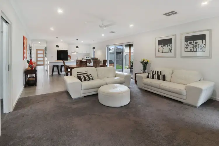 Fourth view of Homely house listing, 2 Stringybark Street, Mansfield VIC 3722