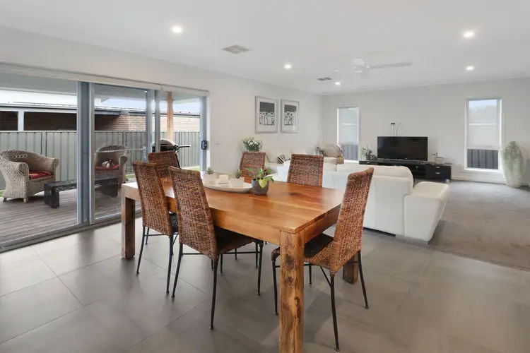 Fifth view of Homely house listing, 2 Stringybark Street, Mansfield VIC 3722