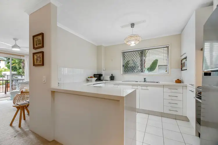 Sixth view of Homely apartment listing, 1/30-32 Armrick Avenue, Broadbeach QLD 4218
