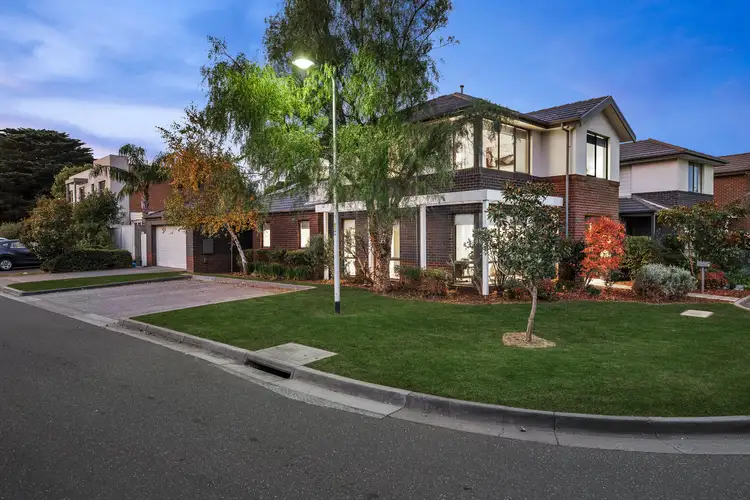 Second view of Homely house listing, 9 Waverley Park Drive, Mulgrave VIC 3170