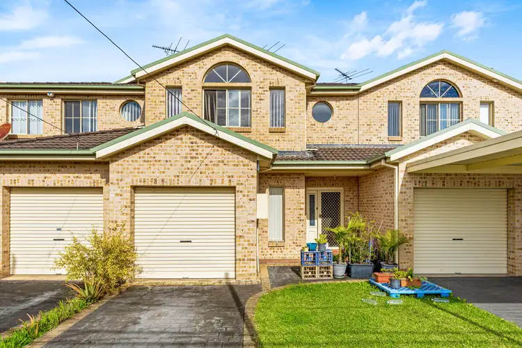 64A Buckingham Street
