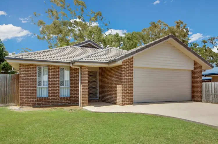 Second view of Homely house listing, 15 Jooloo Court, Kin Kora QLD 4680