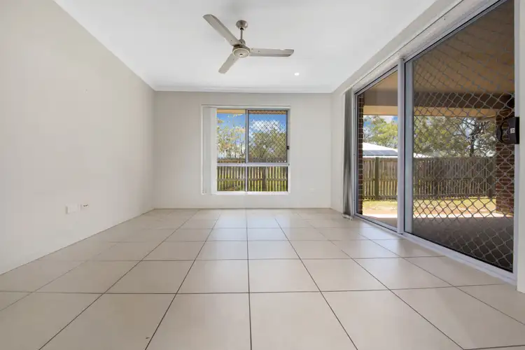 Seventh view of Homely house listing, 15 Jooloo Court, Kin Kora QLD 4680