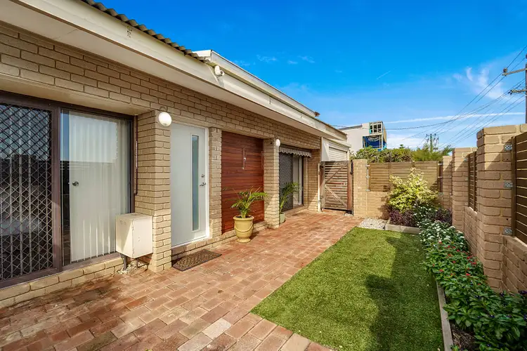 85 Bridgewater Drive, Kallaroo WA 6025