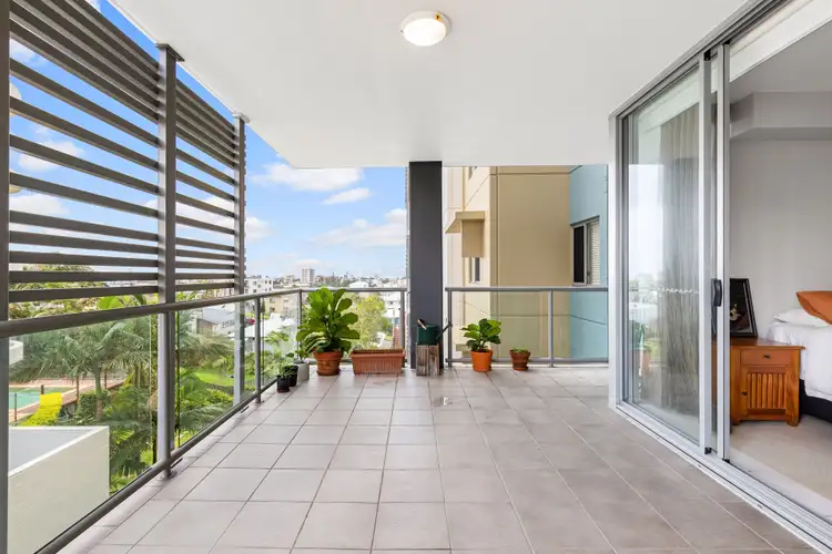 Second view of Homely unit listing, Unit 24/7 Canberra Terrace, Kings Beach QLD 4551
