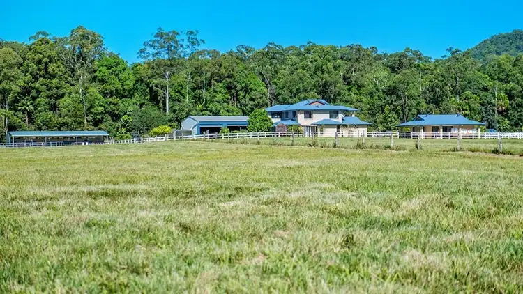 71 Ferntree Creek Road, Yandina QLD 4561
