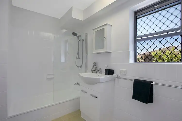 Seventh view of Homely unit listing, 4/19 Maryvale Street, Toowong QLD 4066