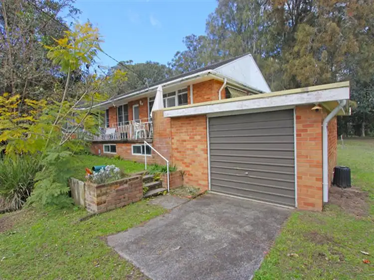 26 Edgewater Avenue, Green Point NSW 2251