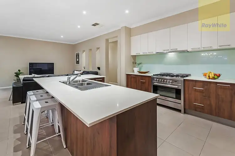 Second view of Homely house listing, 9 Cascade Terrace, Craigieburn VIC 3064