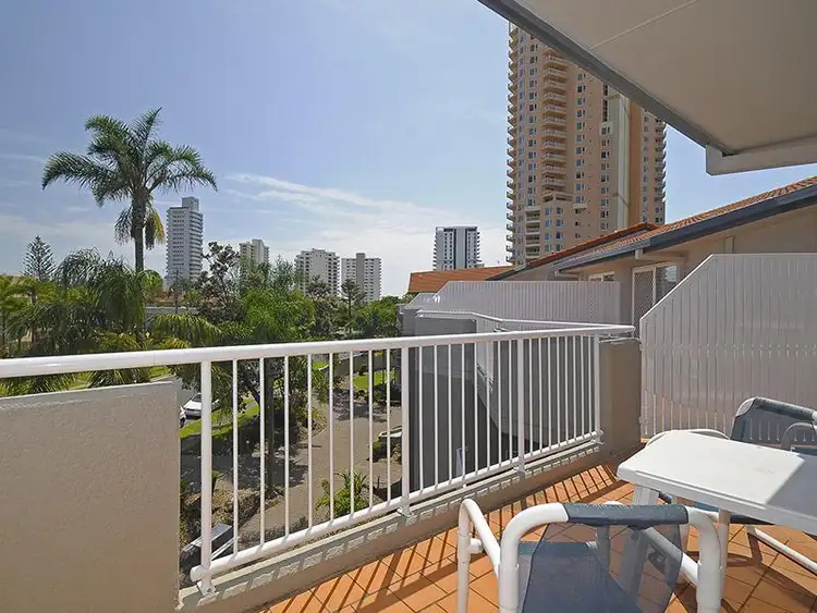 25 "Markham Court", 36 Australia Avenue, Broadbeach QLD 4218