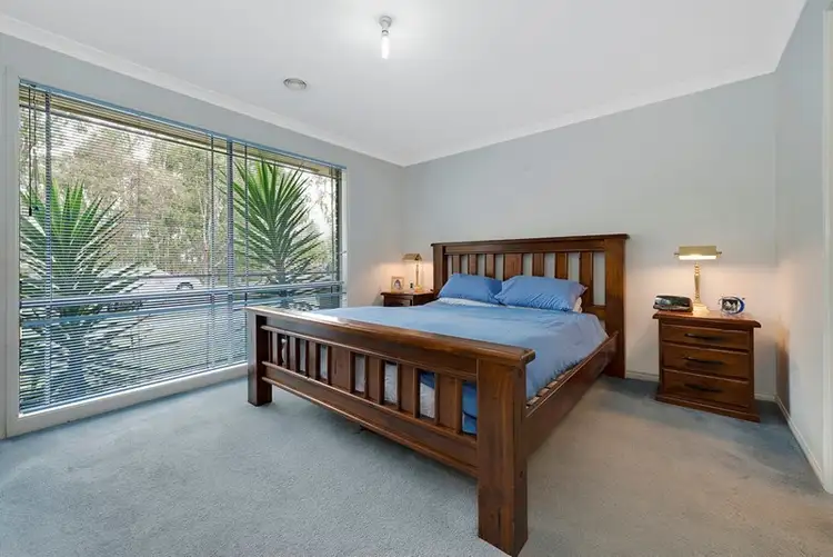 Sixth view of Homely house listing, 5 Lyrebird Walk, Whittlesea VIC 3757