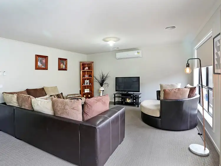 Second view of Homely house listing, 32 Nankeen Avenue, Lara VIC 3212