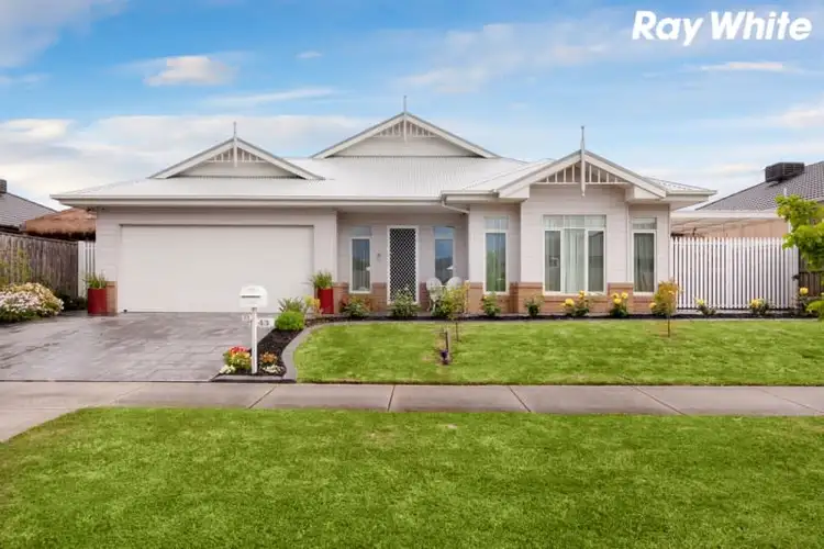 43 Winneke Way, Pakenham VIC 3810