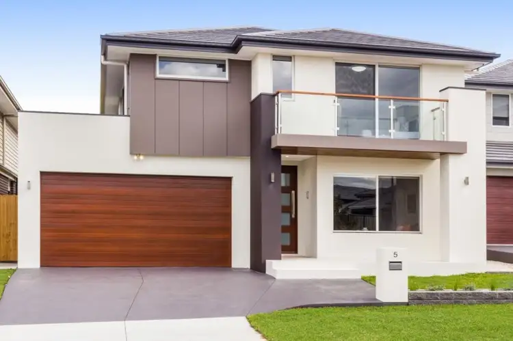 5 Gulson Terrace, Moorebank NSW 2170