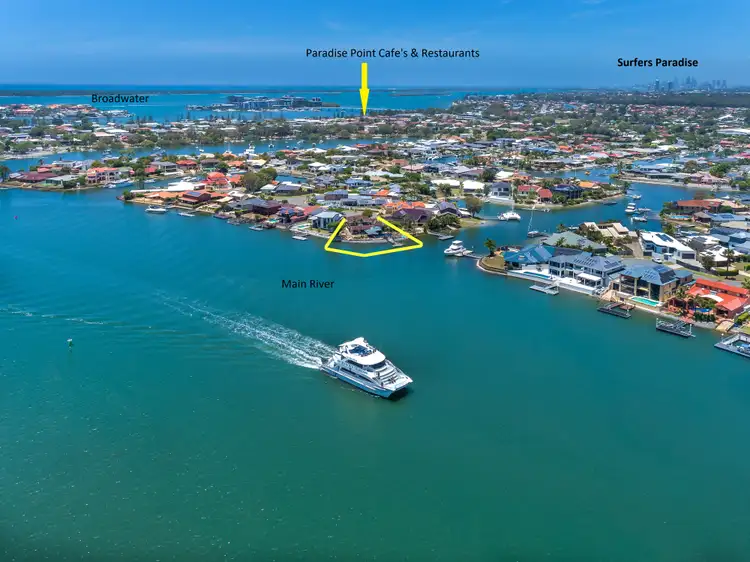 17 Beardsley Court, Paradise Point QLD 4216