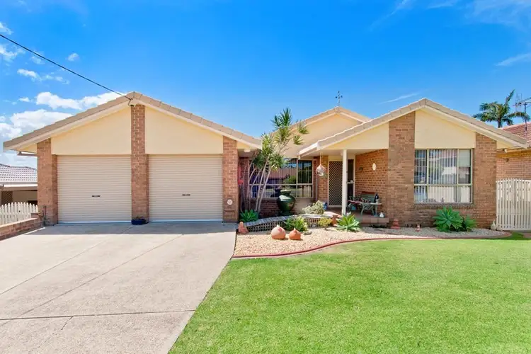 13 Mermaid Crescent, Port Macquarie NSW 2444