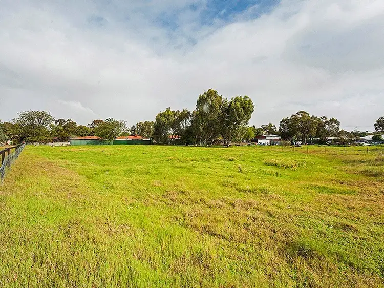 62A Kenwick Road