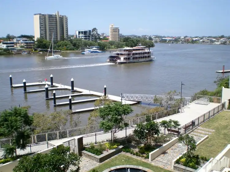 39 Castlebar Street, Kangaroo Point QLD 4169