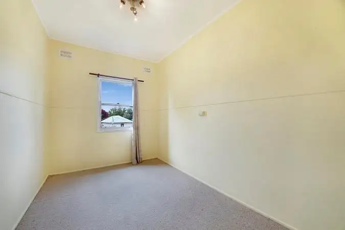 Fifth view of Homely house listing, 7 Hume Street, Goulburn NSW 2580